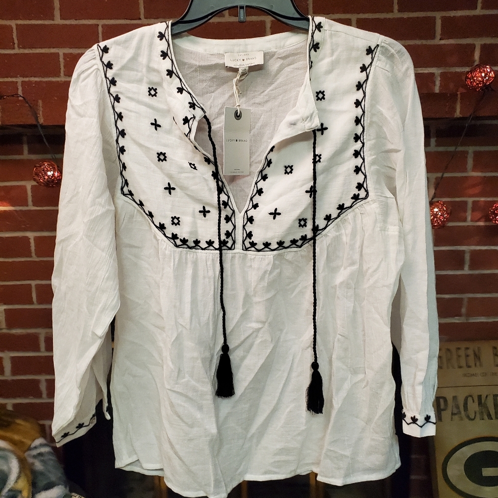 NWT Women's Lucky Brand Long Sleeve Small